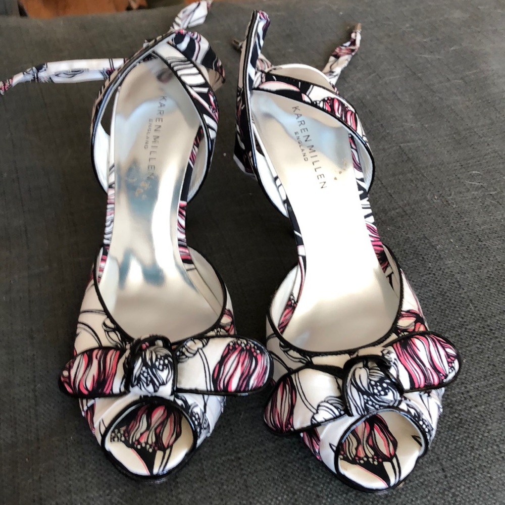 Karen Millen Flower Pattern Heels